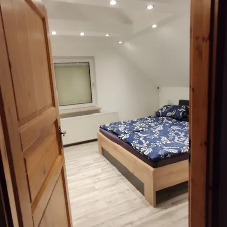 Ferienwohnung, Monteurwohnung, Voll Eingerichtet Apartman Neuenhagen bei Berlin