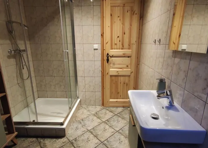 Ferienwohnung, Monteurwohnung, Voll Eingerichtet Lägenhet Neuenhagen bei Berlin